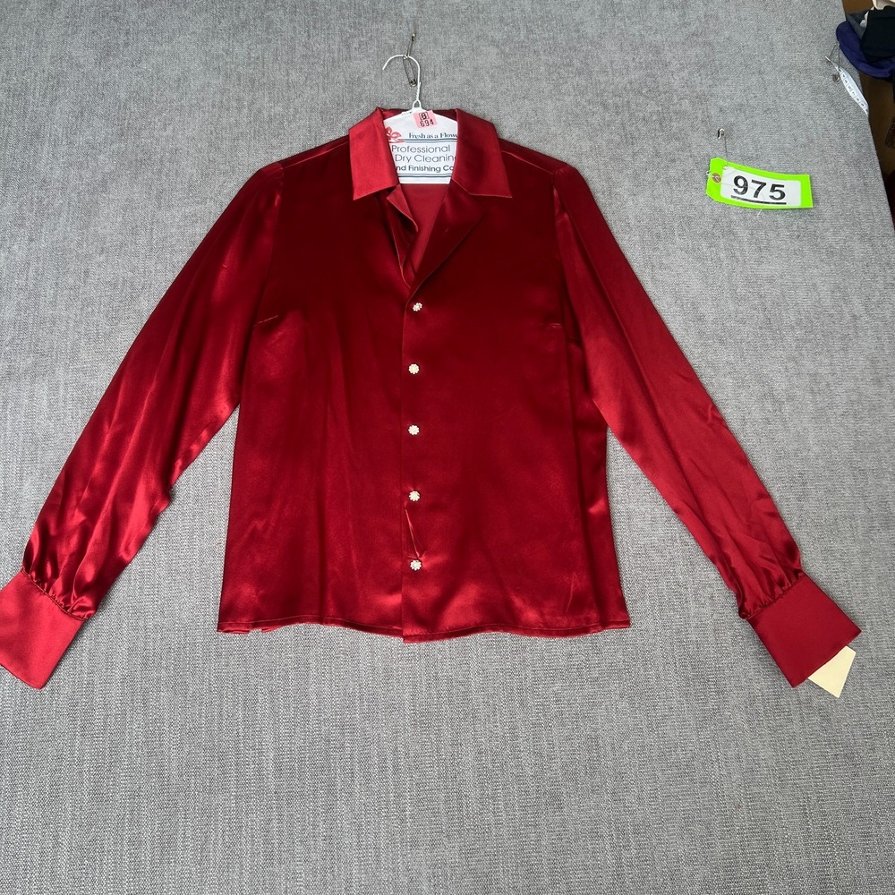 Nordstrom Shirt Top Womens Medium Red 100% Silk Collared Luxury Button Up Y2K